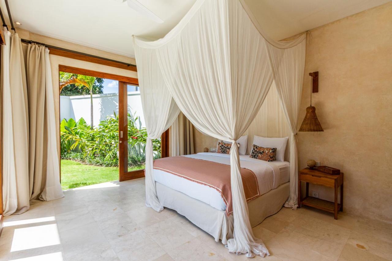 Villa Alea Estate à Kerobokan Extérieur photo